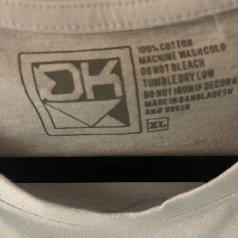 Guys top - Picture 3 of 3